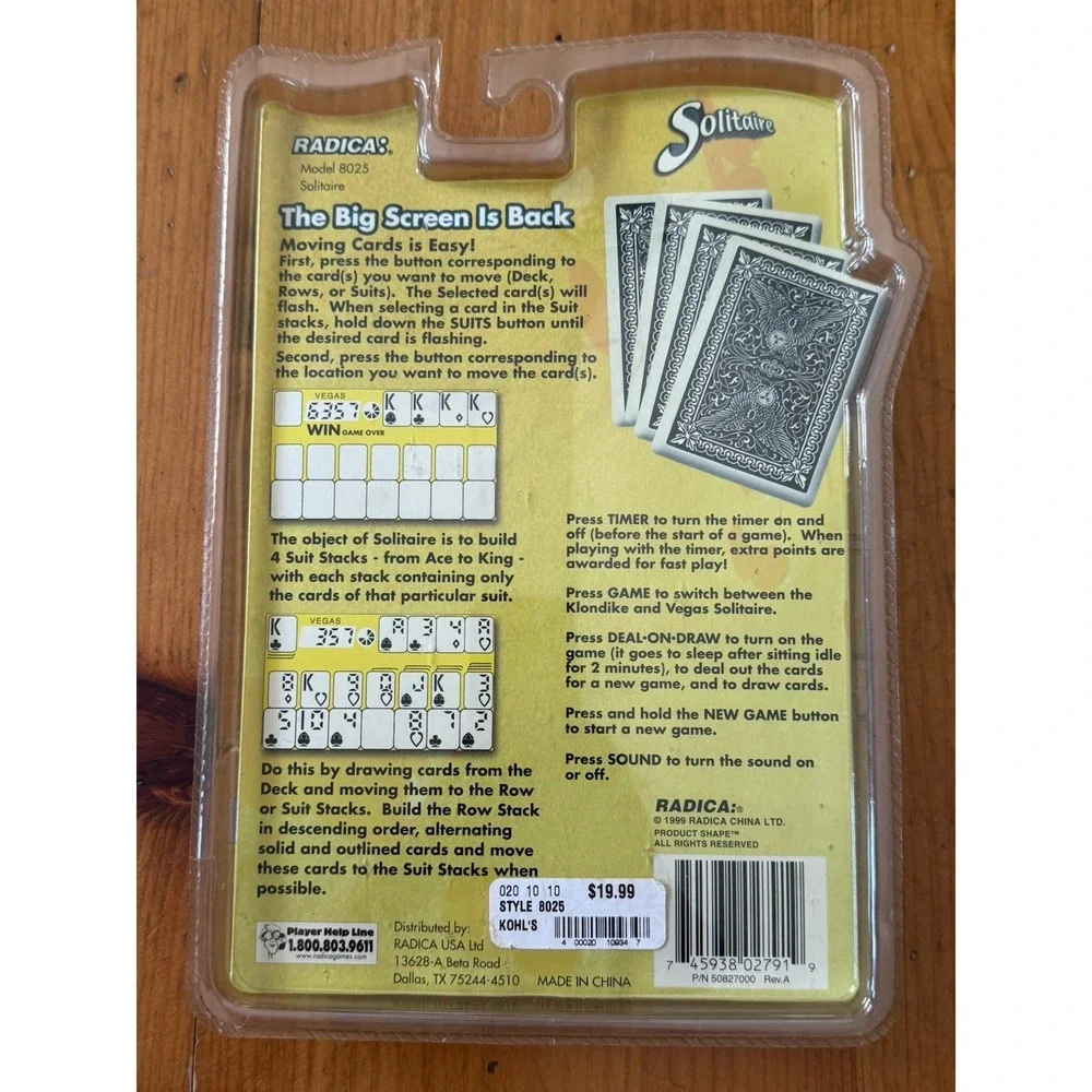 VTG 1999 Radica Big Screen Solitaire Handheld Game Model 8025 - NEW & SEALED